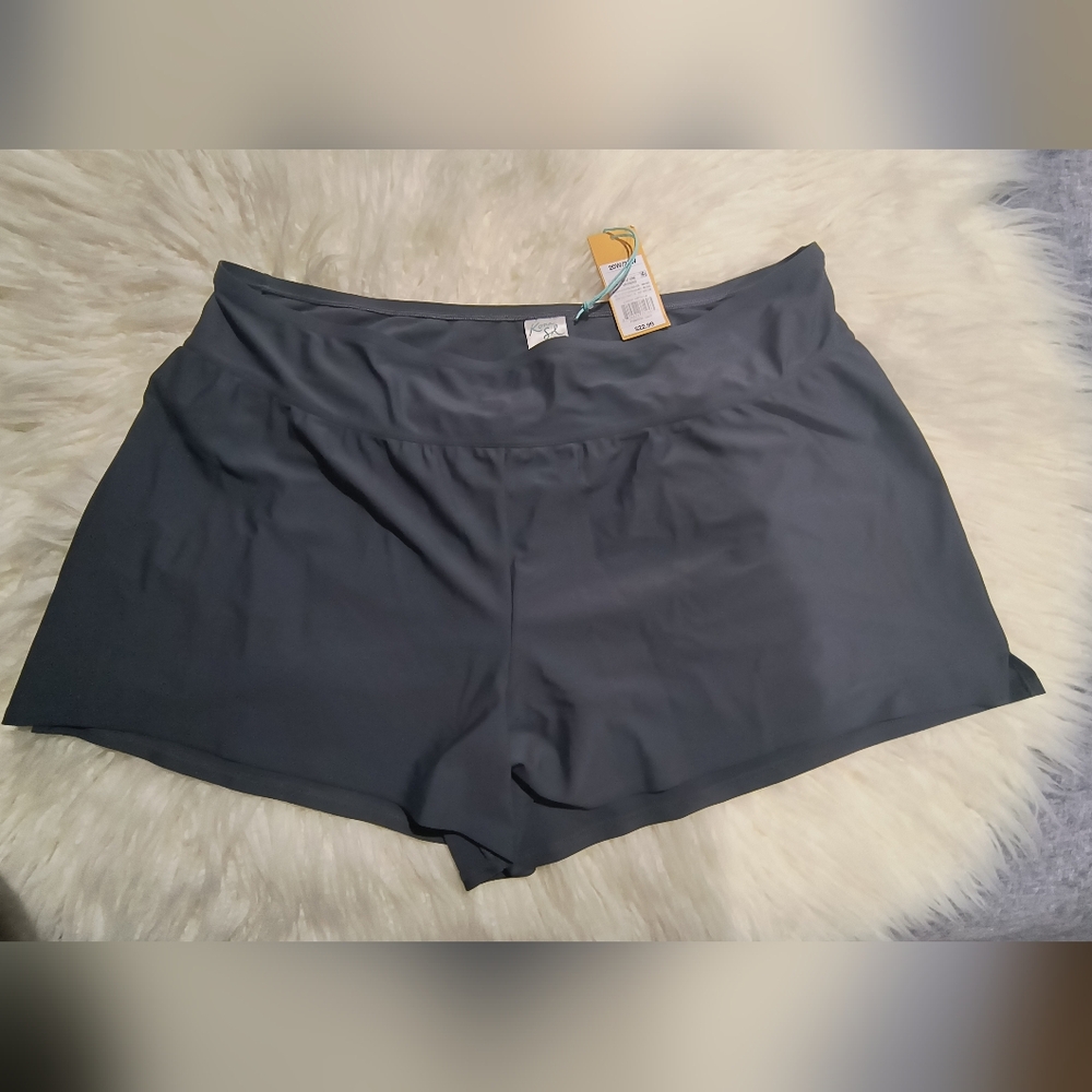 Kona Sol Women's Charcoal Athletic Shorts